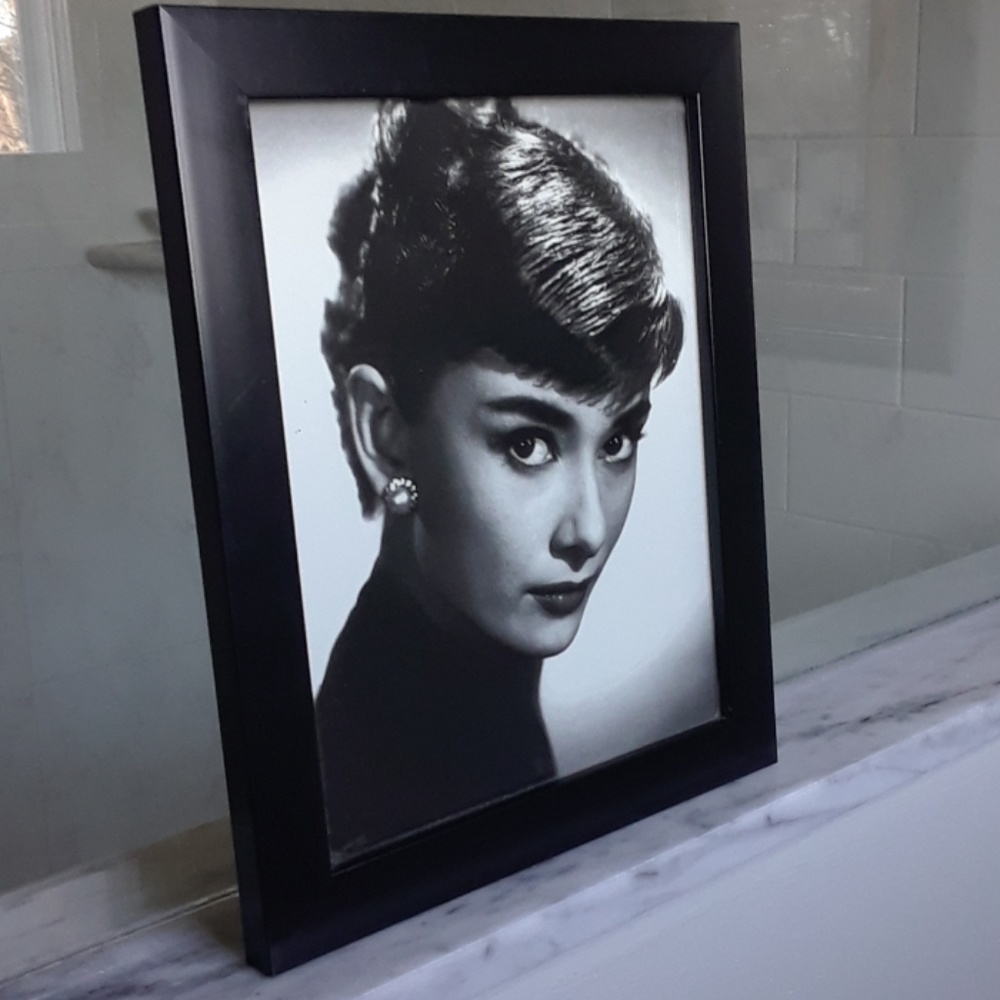 Vintage Audrey Hetpurn Photo w/ Frame Wall decor